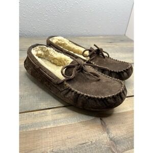 UGG Dakota Women's Suede Moccasin Slipper, Size 7 Espresso Brown